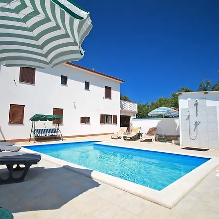 Dario 1 Apartment